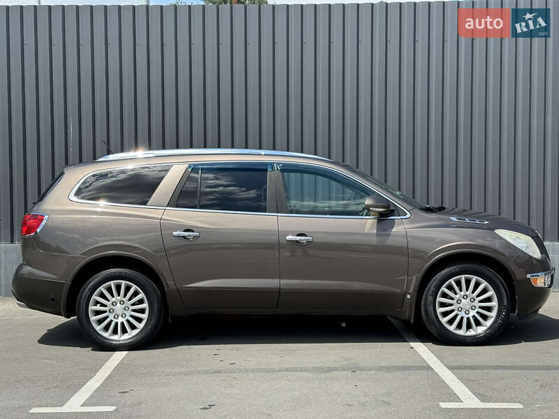 Внедорожник / Кроссовер Buick Enclave 2008 в Киеве