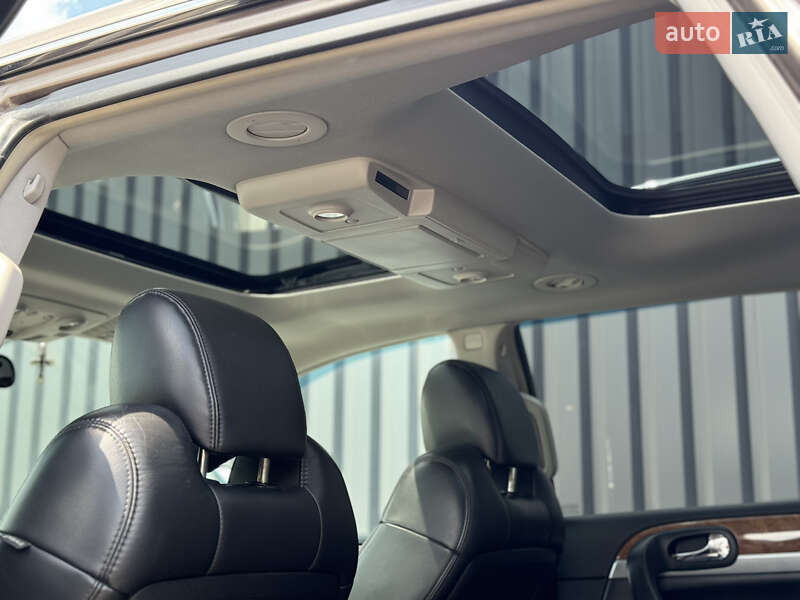 Внедорожник / Кроссовер Buick Enclave 2008 в Киеве