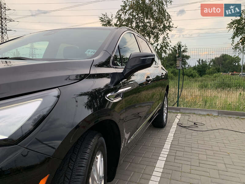 Позашляховик / Кросовер Buick Enclave 2023 в Києві фото 2 Позашляховик / Кросовер Buick Enclave 2023 в Києві