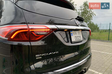 Позашляховик / Кросовер Buick Enclave 2023 в 