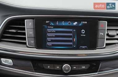 Внедорожник / Кроссовер Buick Enclave 2018 в 
