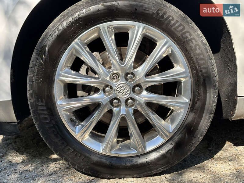 Позашляховик / Кросовер Buick Enclave 2019 в Києві