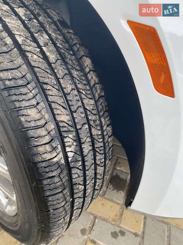 Внедорожник / Кроссовер Buick Enclave 2021 в Дергачах