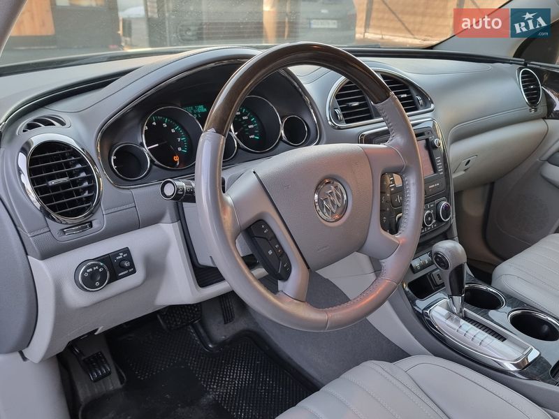 Внедорожник / Кроссовер Buick Enclave 2016 в Виннице