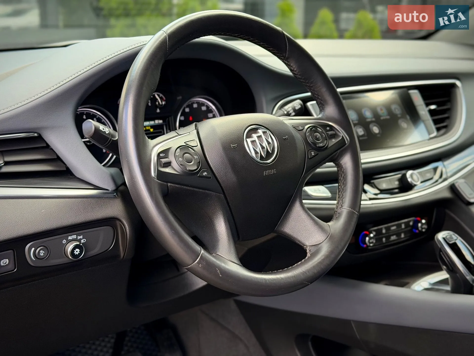 2017 Buick Enclave - мініатюра 40