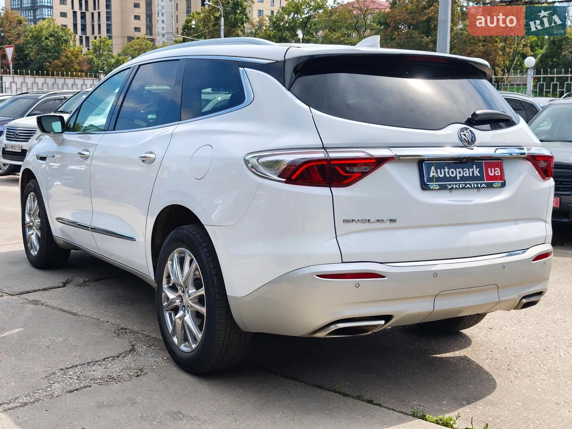 2021 Buick Enclave - мініатюра 10