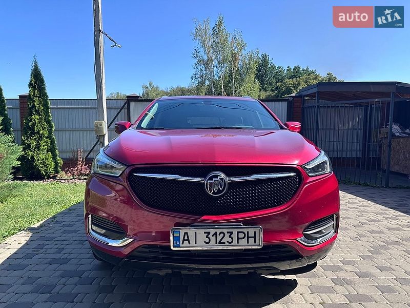 Внедорожник / Кроссовер Buick Enclave 2019 в Украинке
