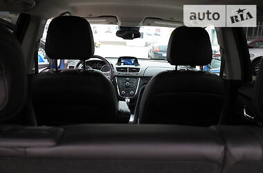 Внедорожник / Кроссовер Buick Encore 2016 в 