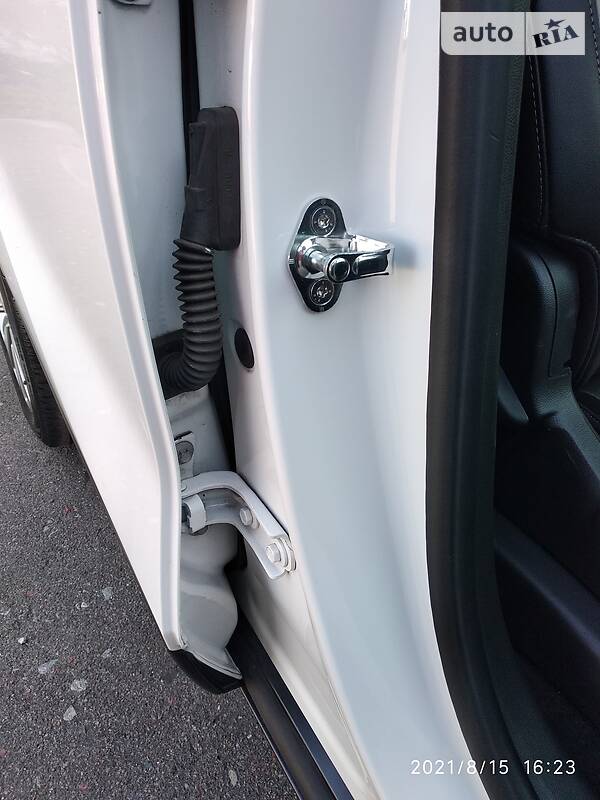 Внедорожник / Кроссовер Buick Encore 2018 в Киеве