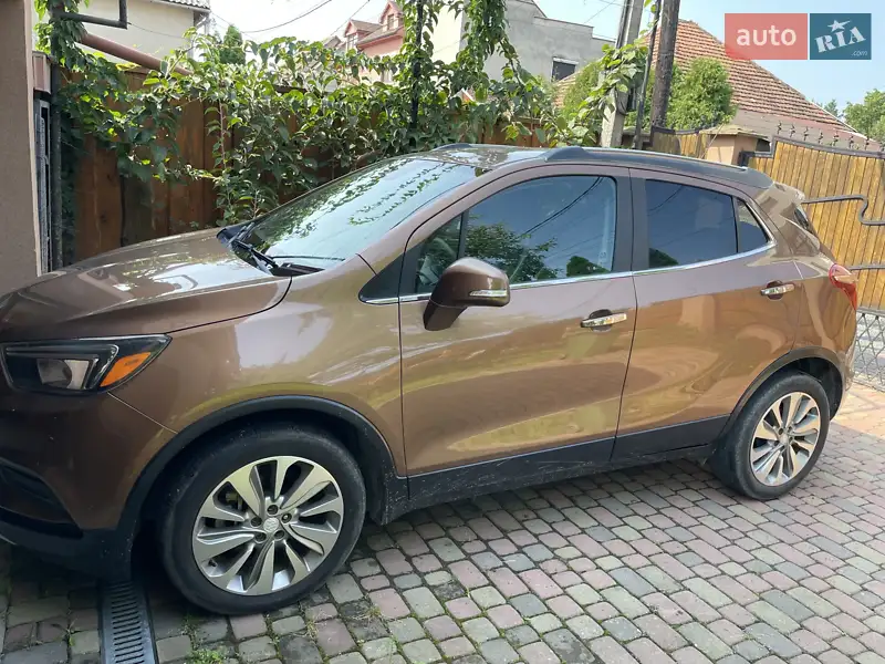 Внедорожник / Кроссовер Buick Encore 2016 в 