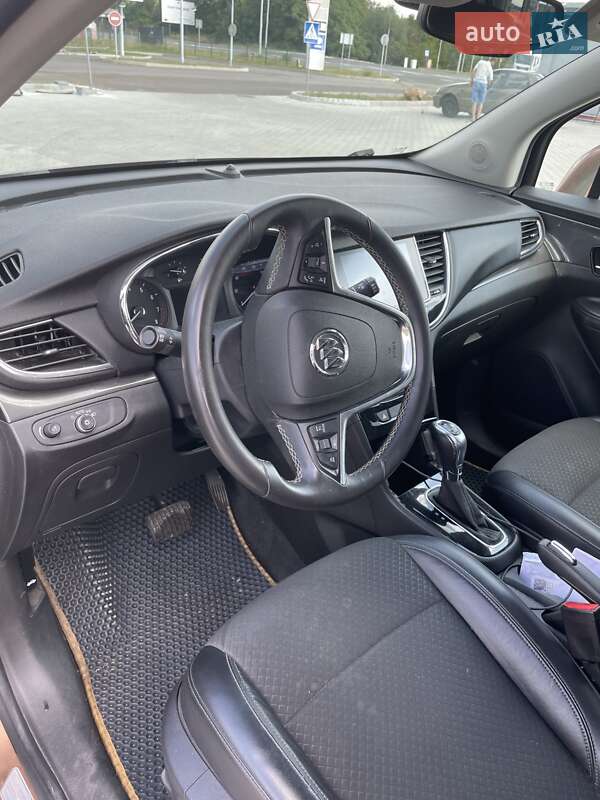 Позашляховик / Кросовер Buick Encore 2016 в Мукачевому