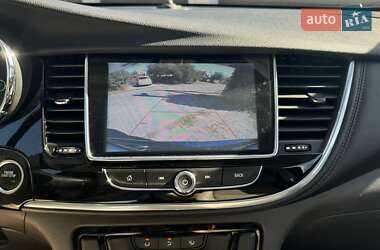 Внедорожник / Кроссовер Buick Encore 2019 в 