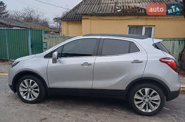 Позашляховик / Кросовер Buick Encore 2018 в 