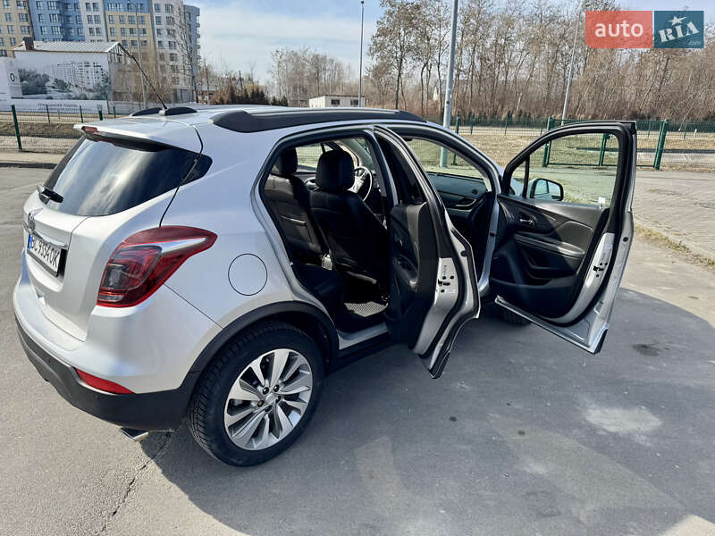 Позашляховик / Кросовер Buick Encore 2016 в Львові