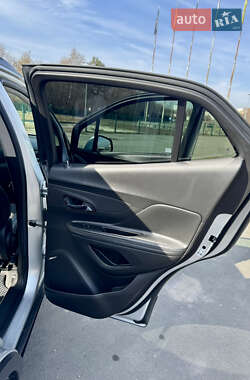 Внедорожник / Кроссовер Buick Encore 2016 в Львове