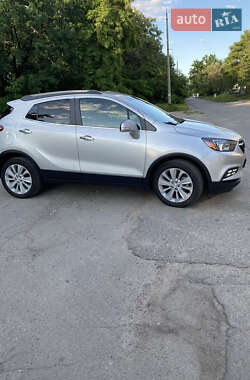 Позашляховик / Кросовер Buick Encore 2018 в 