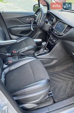Позашляховик / Кросовер Buick Encore 2018 в 