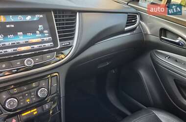 Внедорожник / Кроссовер Buick Encore 2017 в 