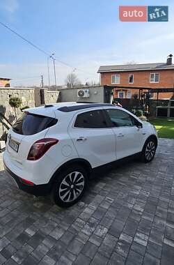 Внедорожник / Кроссовер Buick Encore 2019 в 
