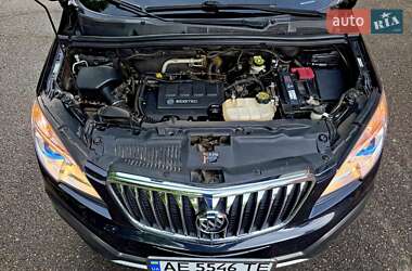 Позашляховик / Кросовер Buick Encore 2015 в 