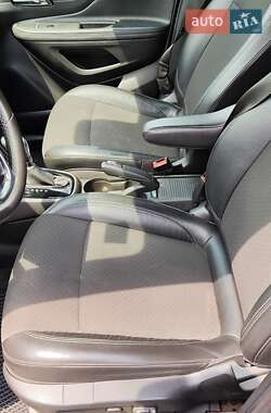 Позашляховик / Кросовер Buick Encore 2017 в 