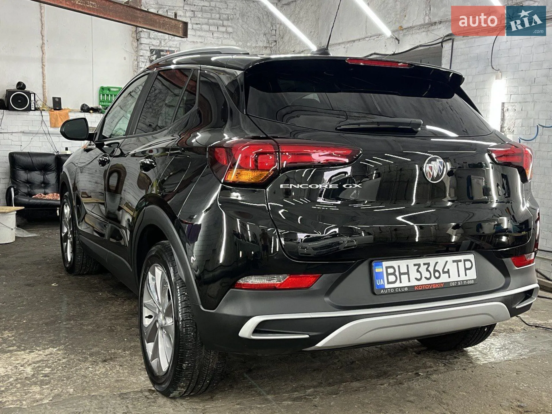 2022 Buick Encore - мініатюра 2