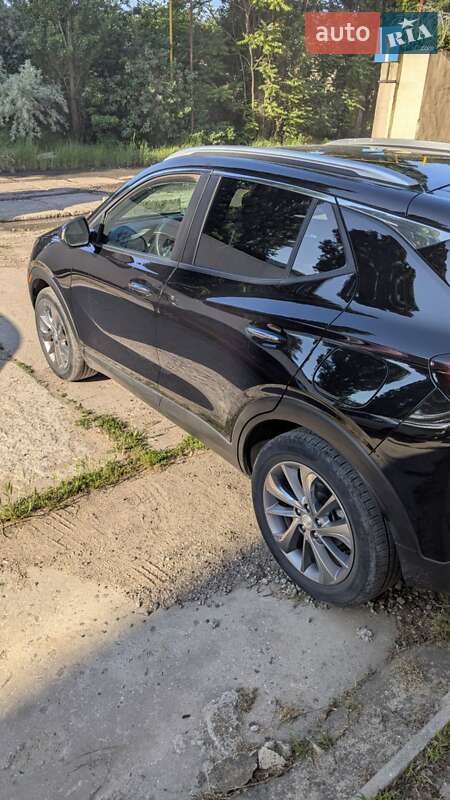 Внедорожник / Кроссовер Buick Encore 2022 в Одессе