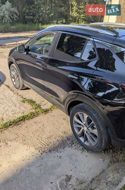 Позашляховик / Кросовер Buick Encore 2022 в 