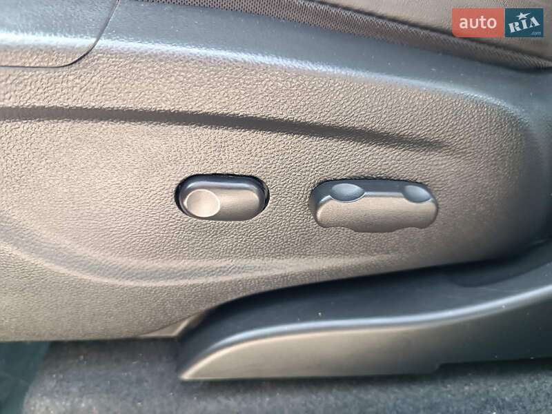 Позашляховик / Кросовер Buick Encore 2015 в Києві