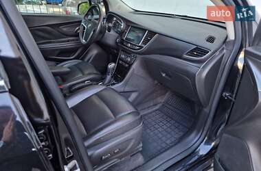 Внедорожник / Кроссовер Buick Encore 2017 в 