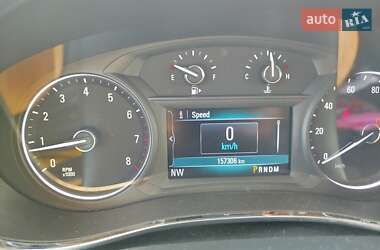 Внедорожник / Кроссовер Buick Encore 2017 в 