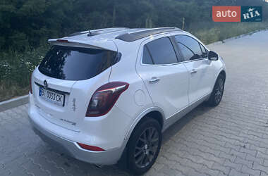 Внедорожник / Кроссовер Buick Encore 2017 в 