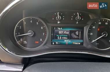 Внедорожник / Кроссовер Buick Encore 2018 в 