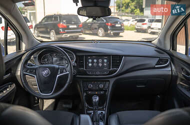 Позашляховик / Кросовер Buick Encore 2017 в 