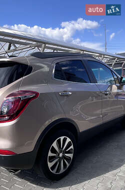 Позашляховик / Кросовер Buick Encore 2017 в 