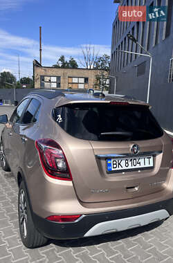 Позашляховик / Кросовер Buick Encore 2017 в 