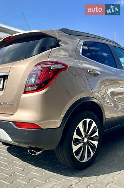 Позашляховик / Кросовер Buick Encore 2017 в 