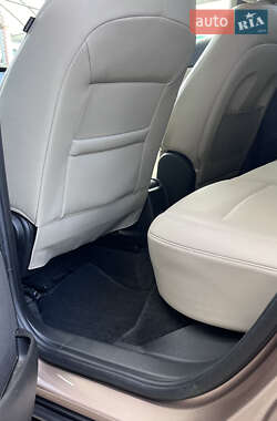 Позашляховик / Кросовер Buick Encore 2017 в 