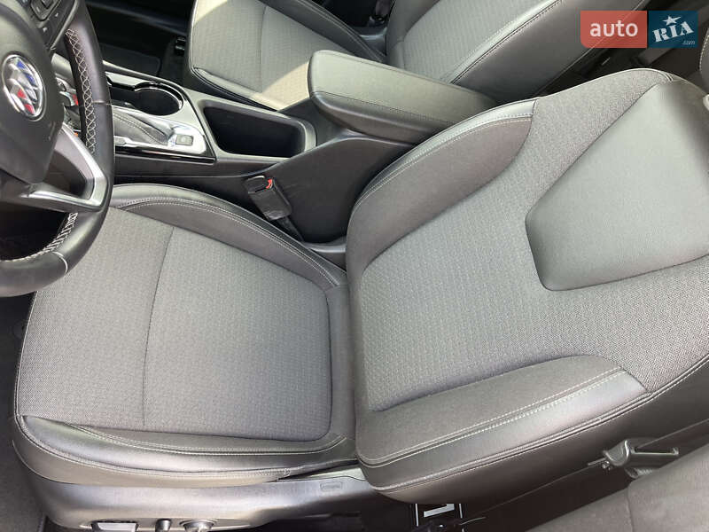 Позашляховик / Кросовер Buick Encore 2020 в Києві