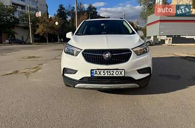 Позашляховик / Кросовер Buick Encore 2019 в 