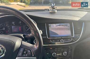 Позашляховик / Кросовер Buick Encore 2019 в 
