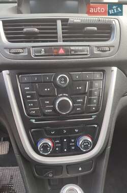 Позашляховик / Кросовер Buick Encore 2013 в 