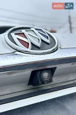Позашляховик / Кросовер Buick Encore 2016 в 