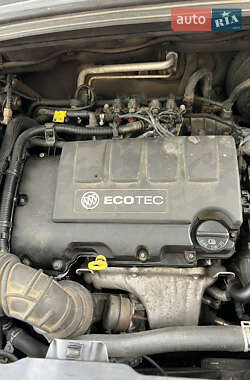 Хетчбек Buick Encore 2013 в 
