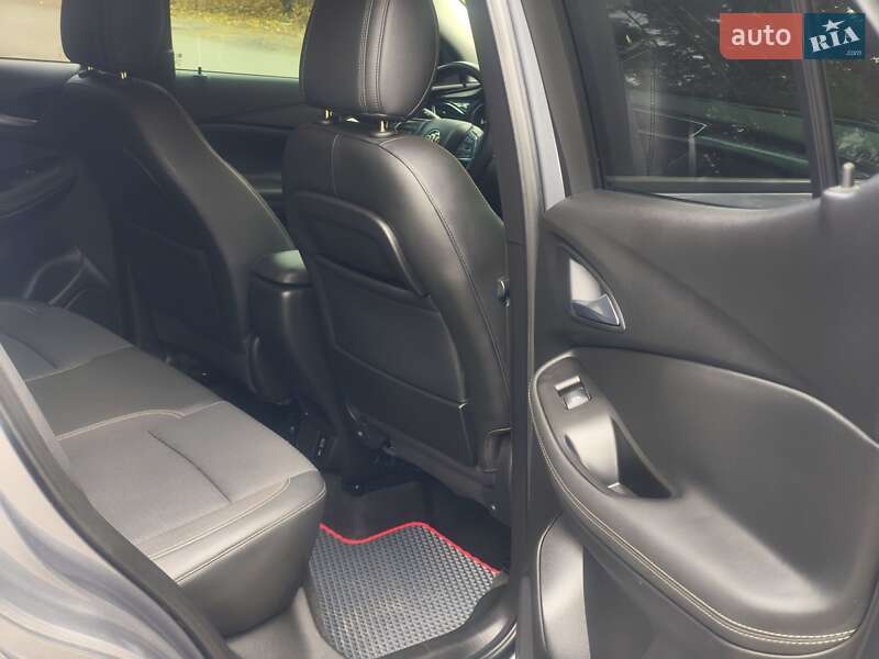 Внедорожник / Кроссовер Buick Encore 2020 в Броварах