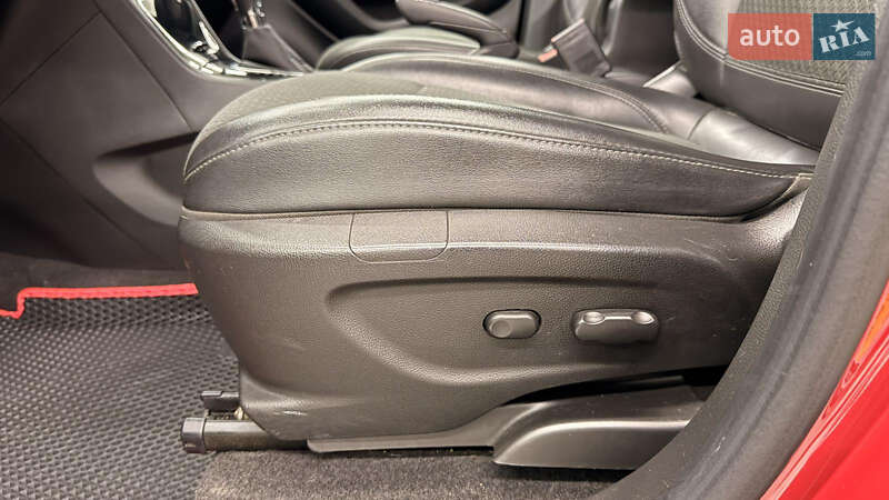 Внедорожник / Кроссовер Buick Encore 2018 в Львове