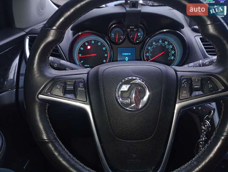 Позашляховик / Кросовер Buick Encore 2016 в Львові