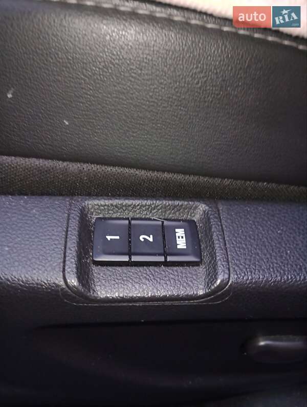 Позашляховик / Кросовер Buick Encore 2016 в Львові