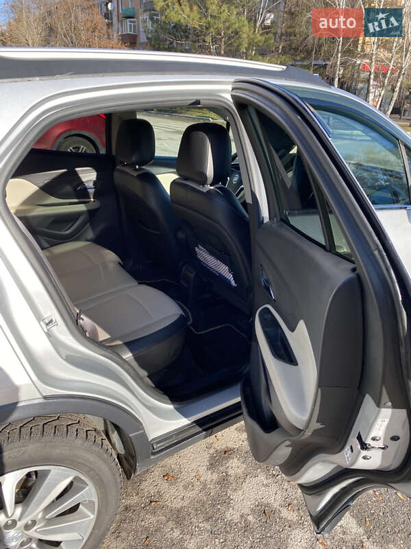 Внедорожник / Кроссовер Buick Encore 2018 в Новомосковске