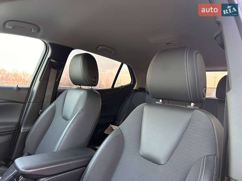 Позашляховик / Кросовер Buick Encore 2020 в Києві